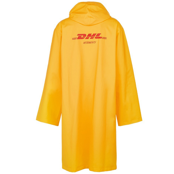 VETEMENTS X DHL 香港限定 DHL ロゴ　レインコート