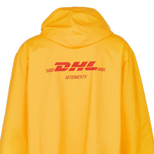 VETEMENTS X DHL 香港限定 DHL ロゴ　レインコート