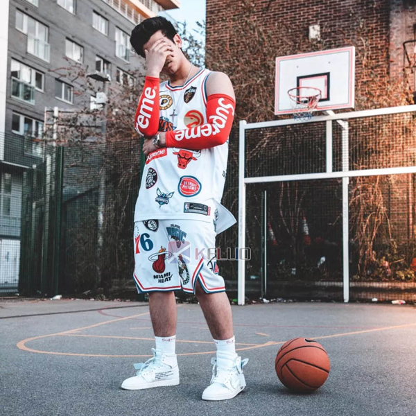 スーパーコピー シュプリーム ナイキ NBA Teams Authentic Short White Medium ボトムス