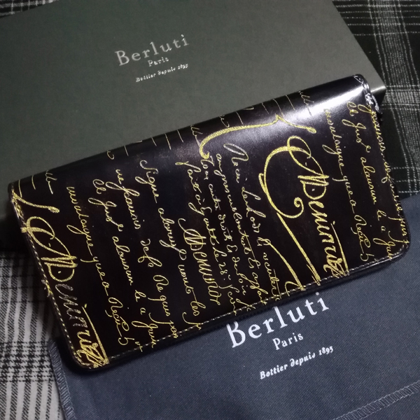 ベルルッティ財布 コピーBerluti Wスタンプx金銀Wパティーヌ希少品 ベルルッティ ITAUBA