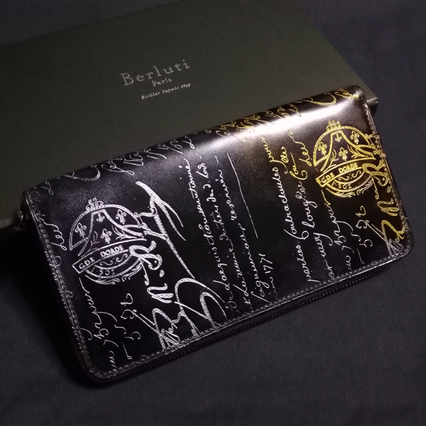 ベルルッティ財布 コピーBerluti Wスタンプx金銀Wパティーヌ希少品 ベルルッティ ITAUBA