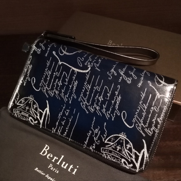 ベルルッティ財布 コピーBerluti 両面ダブルスタンプ希少品 限定シルバー ベルルッティ TALI