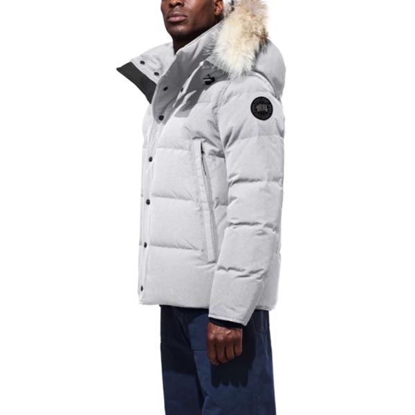 カナダグース スーパーコピー CANADA GOOSE ダウン Wyndham Parka ウィンダム ブラックレーベル