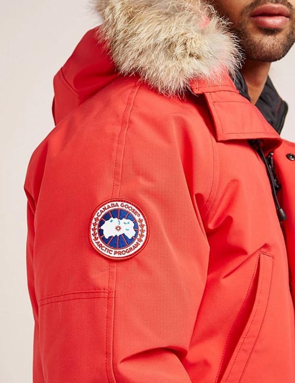 大人気 カナダグース スーパーコピー CANADA GOOSE ダウン CHILLIWACK BOMBER