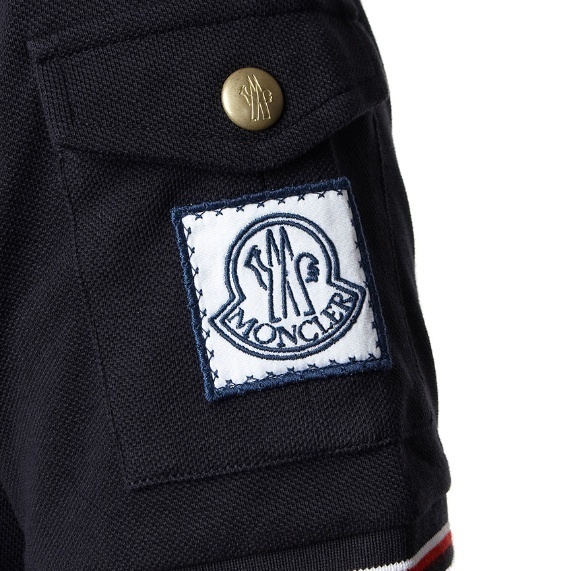 モンクレール コピー MONCLER GAMME BLEU ロゴパッチポケット付ポロシャツ ネイビー