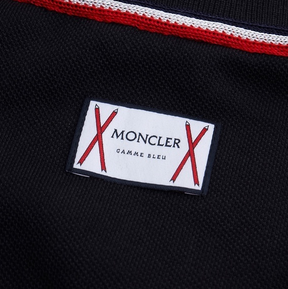 モンクレール コピー MONCLER GAMME BLEU ロゴパッチポケット付ポロシャツ ネイビー